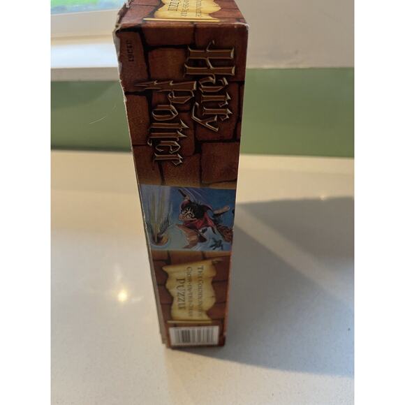 HARRY POTTER AND THE GOLDEN SNITCH • 250-Piece Jigsaw Puzzle • Mattel - COMPLETE - Picture 7 of 9